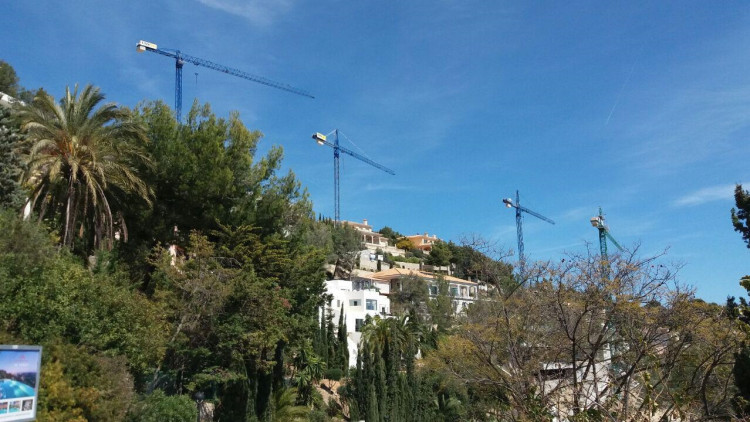 Grues de construcció a Mallorca. Europa Press