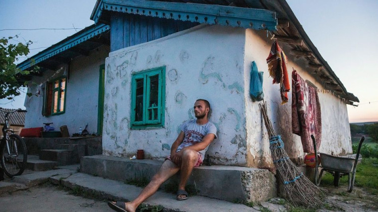 Temporer a Bacani, Romania. Der Spiegel