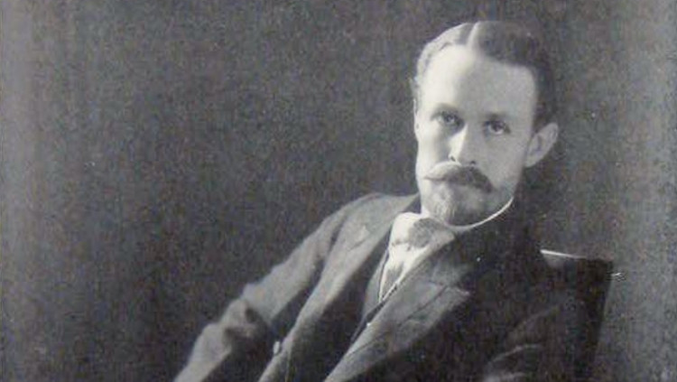 El documentalista Burton Holmes