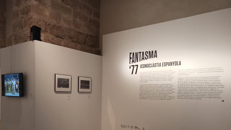 Vista de sala Fantasma '77. Iconoclàstia espanyola.