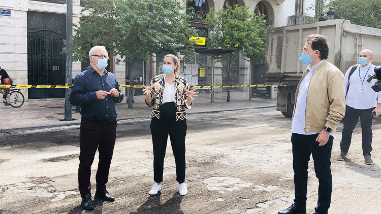 L'alcalde Joan Ribó, i la vicealcaldessa Sandra Gómez, al centre de València