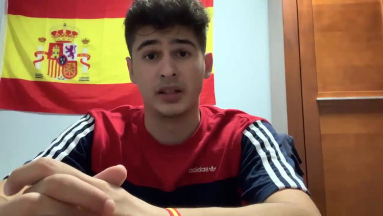 Miguel Escriche en el vídeo en què anuncia que abandona el càrrec de responsable de la Joventut Demòcrata Valenciana.