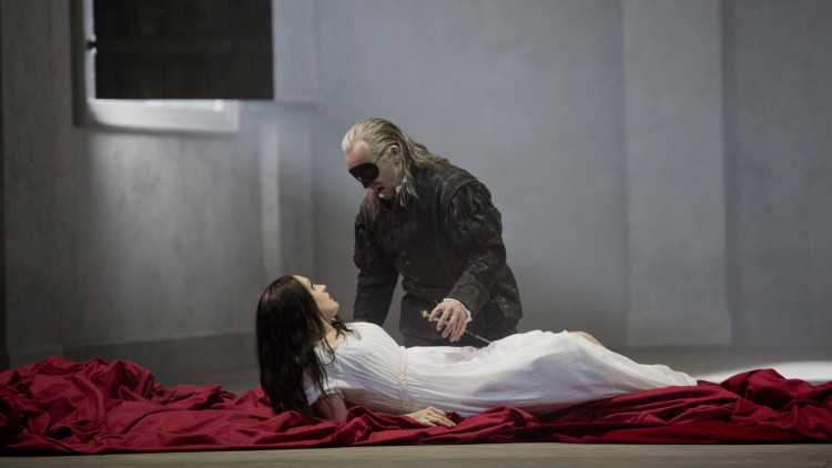 Escena de l’òpera ‘Don Giovanni’, de Mozart, que obrirà oficialment la temporada el 24 d’octubre.. ©Monika Rittershaus