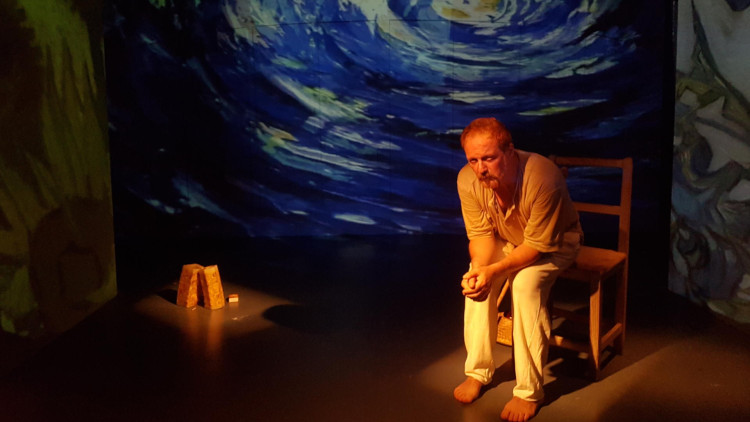 Fins el 14 de novembre l’actor sabadellenc Jaume Garcia encarna el pintor neerlandès al Teatre Gaudí