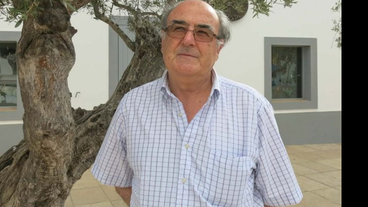 Vicent Serra. Twitter Alejandra Ferrer @alejandrafkir