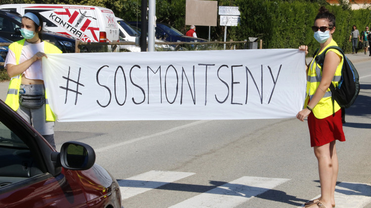 Veïns del Montseny denuncien que la massificació del parc és "insostenible”. Agència Catalana de Notícies