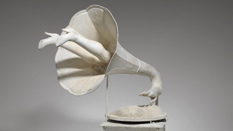 L'obra JAMAIS d'Oscar Domínguez restaurada. © Museu Picasso de Barcelona