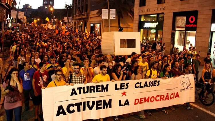 El moviment estudiantil ja va convocar vaga les setmanes prèvies al 9N. Estudiants )N
