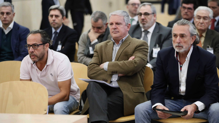 Pla mig d''El Bigotes', Pablo Crespo i Francisco Correa en la jornada del judici de la trama valenciana de Grürtel a l'Audiència Nacional. Agència Catalana de Notícies