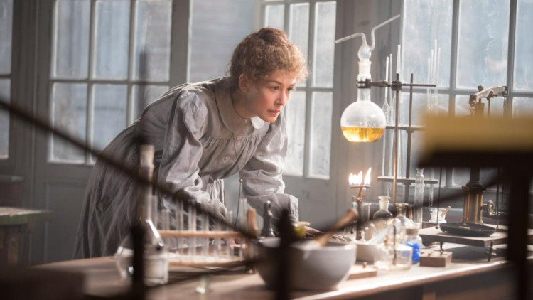 Radioactive (Marie Curie)
