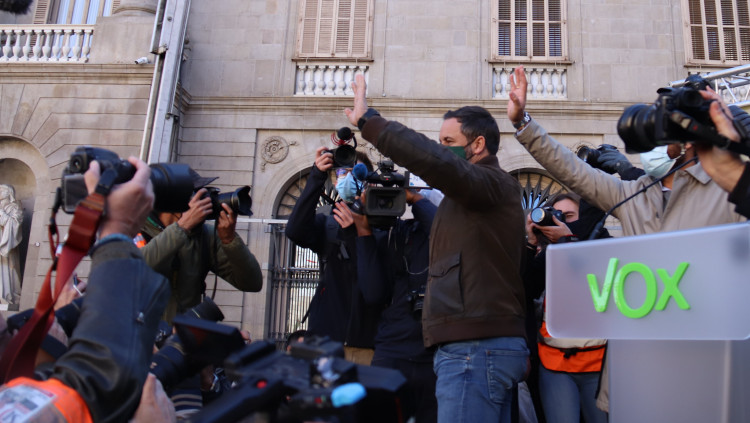 El president de Vox Santiago Abascal en l'acte a la plaça Sant Jaume de Barcelona. Agència Catalana de Notícies