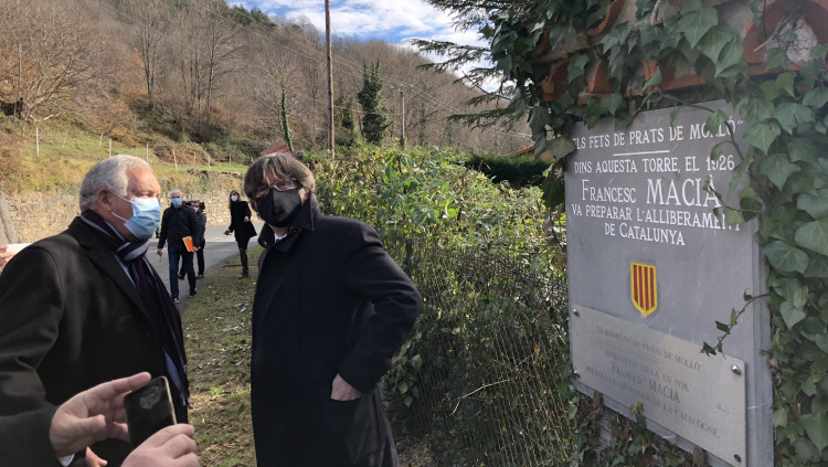 El president a l'exili visita Prats de Molló en un homenatge a Francesc Macià. Twitter Carles Puigdemont @KRLS