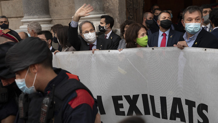 Quim Torra abandona el Palau de la Generalitat el dia en què és inhabilitat en ferm. Jordi Play