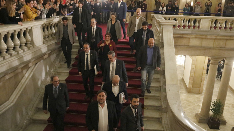 Els presos polítics marxen del Parlament després de comparèixer a la comissió d'investigació del 155. Agència Catalana de Notícies